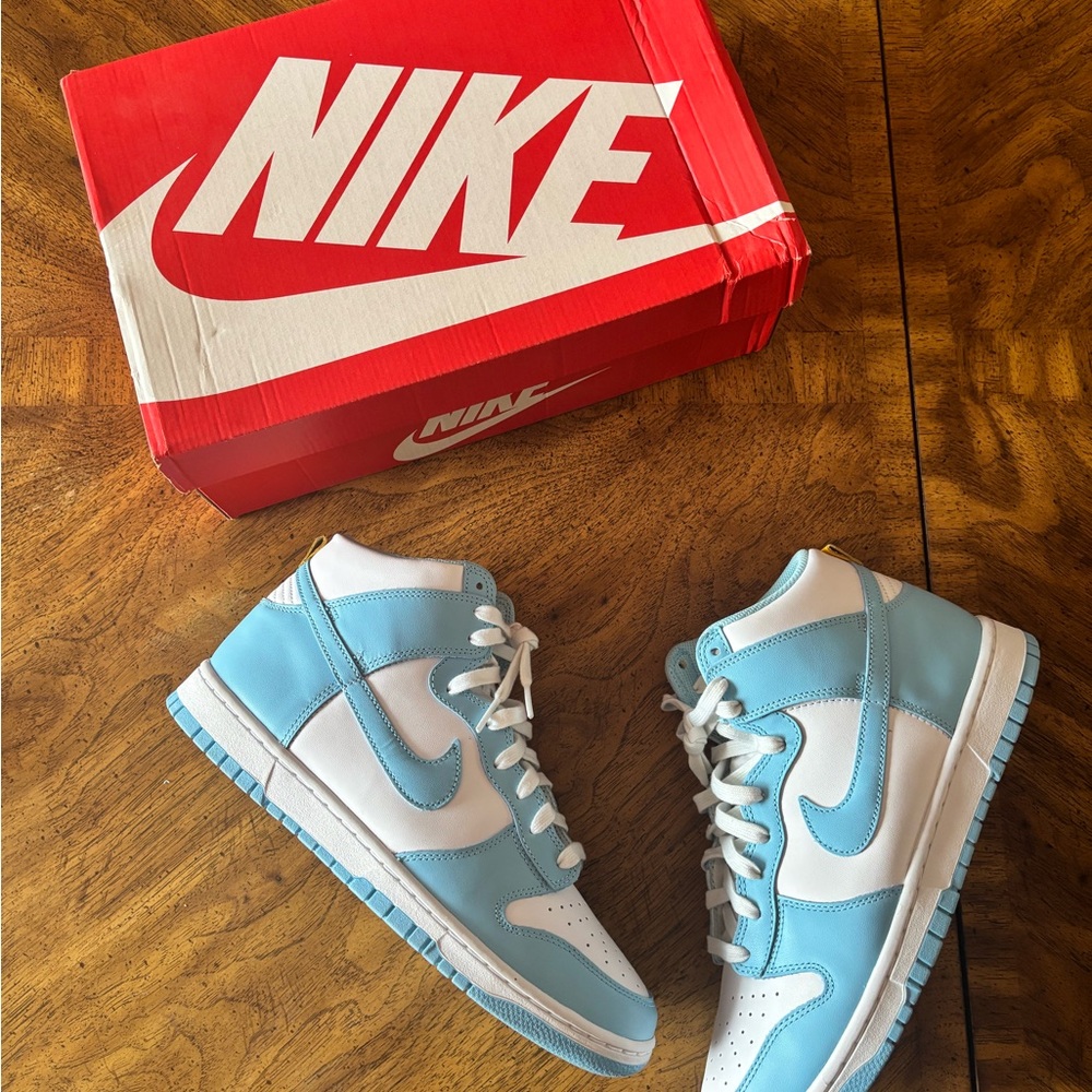 Nike Dunk Hi Retro